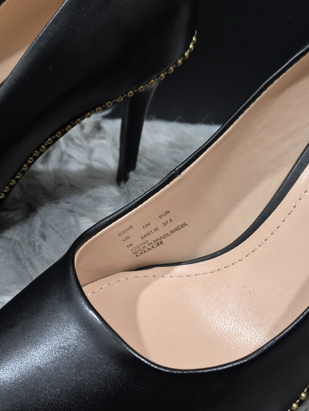 COACH Women's Waverly Leather Pump Pointed-Toe Stud-Trim Size 7B